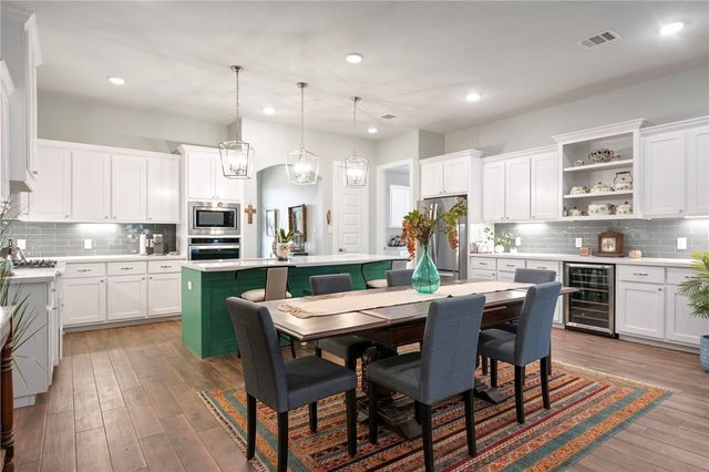 4022 Brownway Drive, College Station, TX 77845