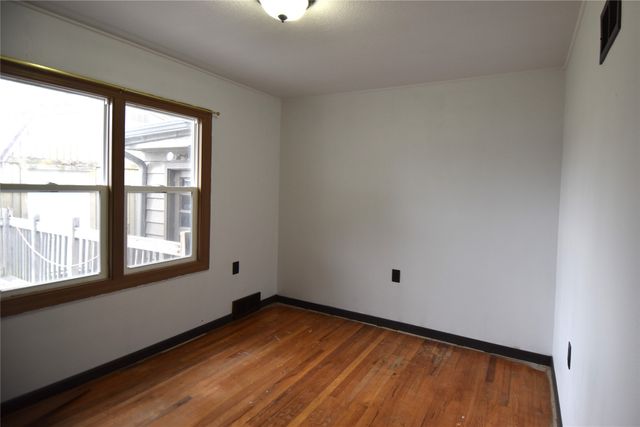 1208 Garst Avenue, Boone, IA 50036