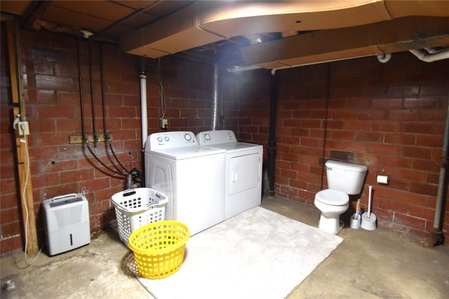 1208 Garst Avenue, Boone, IA 50036
