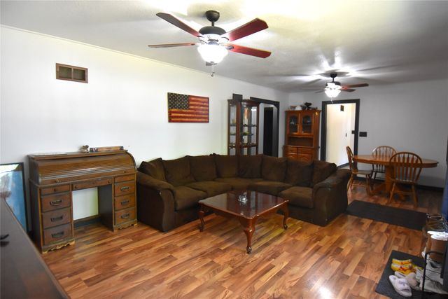 1208 Garst Avenue, Boone, IA 50036