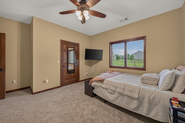 14731 Naples Street NE, Ham Lake, MN 55304