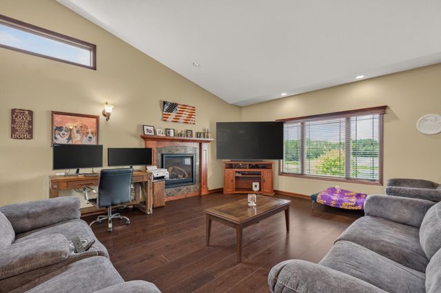14731 Naples Street NE, Ham Lake, MN 55304