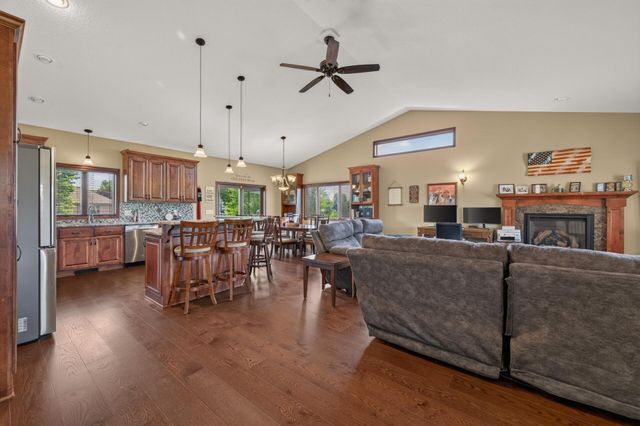 14731 Naples Street NE, Ham Lake, MN 55304