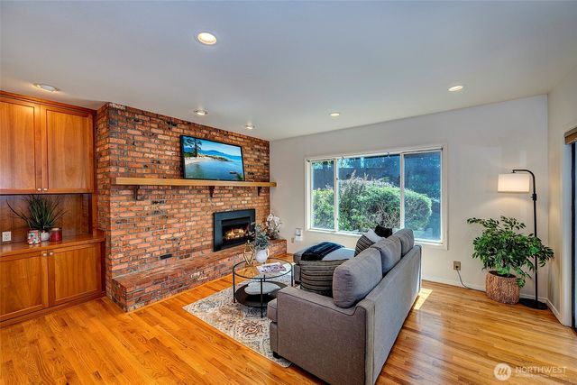 6139 147th Place NE, Redmond, WA 98052