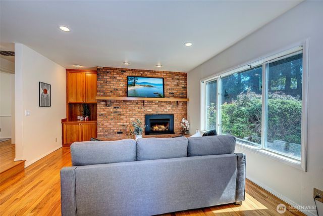 6139 147th Place NE, Redmond, WA 98052