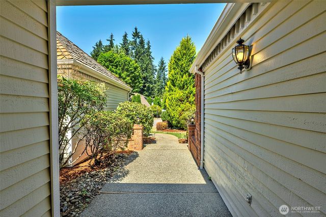 6139 147th Place NE, Redmond, WA 98052