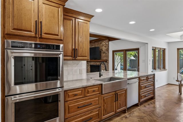 7108 Hunters Ridge Drive, Dallas, TX 75248