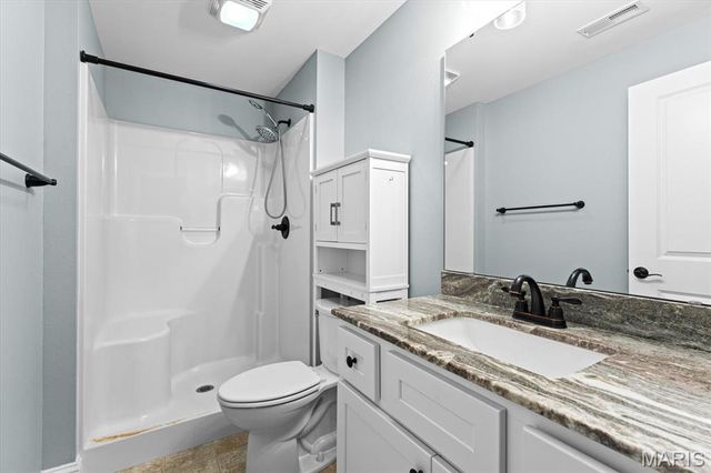 812 Green Jacket Way, O'fallon, IL 62269