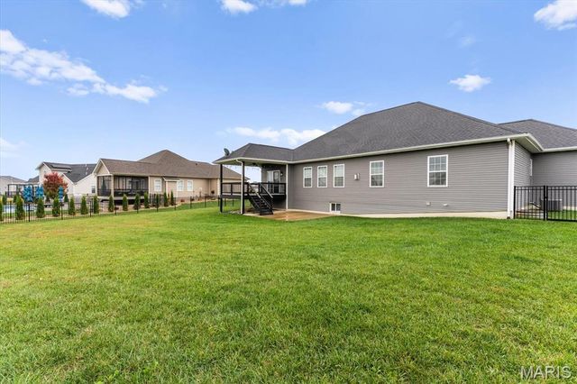 812 Green Jacket Way, O'fallon, IL 62269