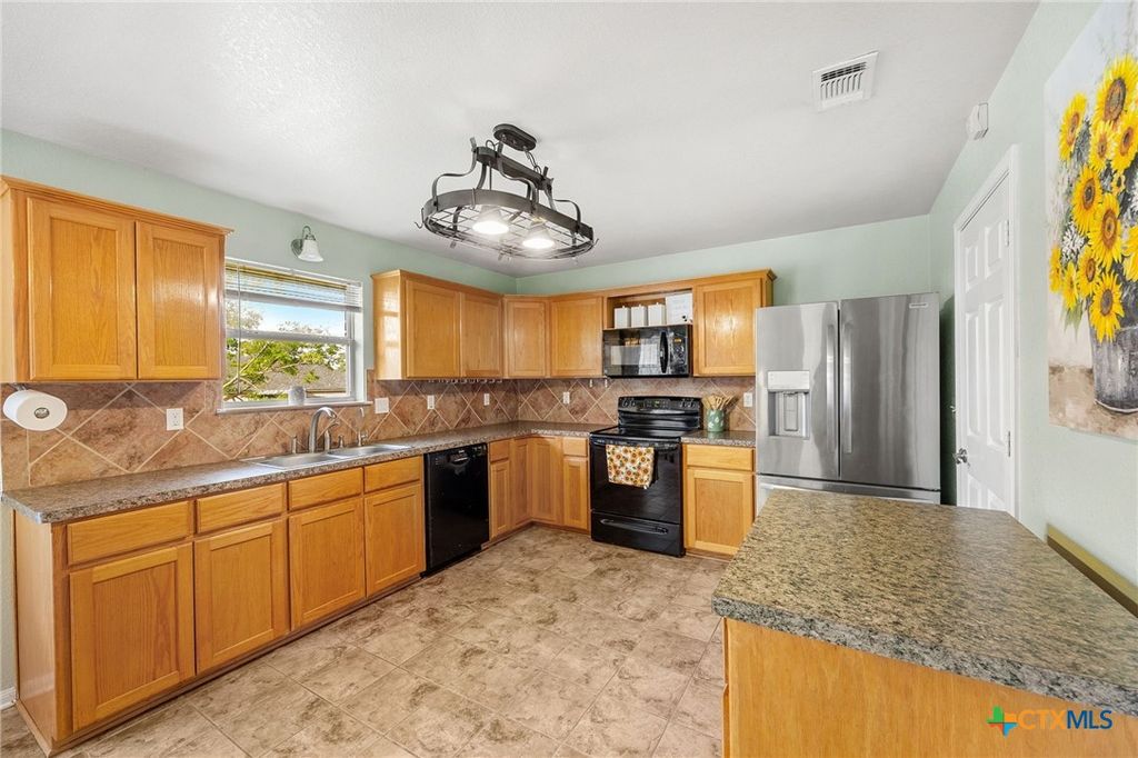 3906 Llano Estacado Court, Killeen, TX 76549