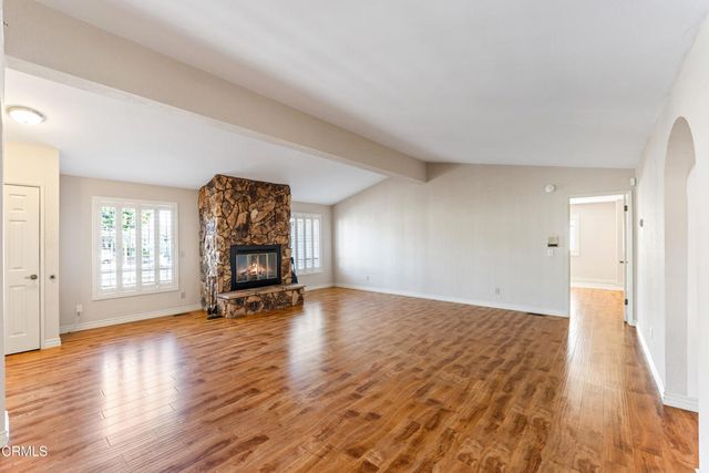 75 Poinsettia Gardens Drive, Ventura, CA 93004