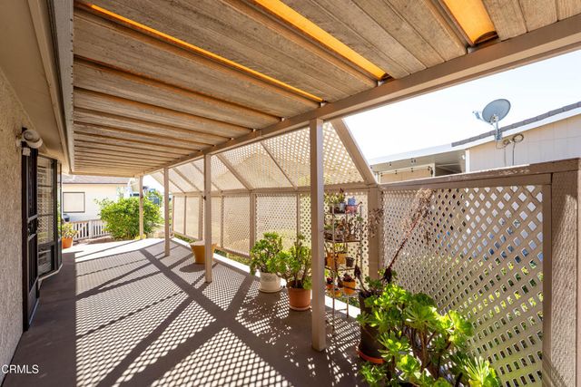 75 Poinsettia Gardens Drive, Ventura, CA 93004