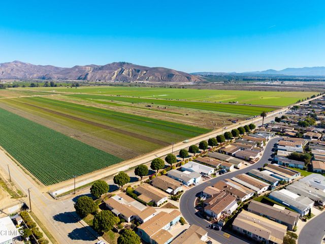 75 Poinsettia Gardens Drive, Ventura, CA 93004