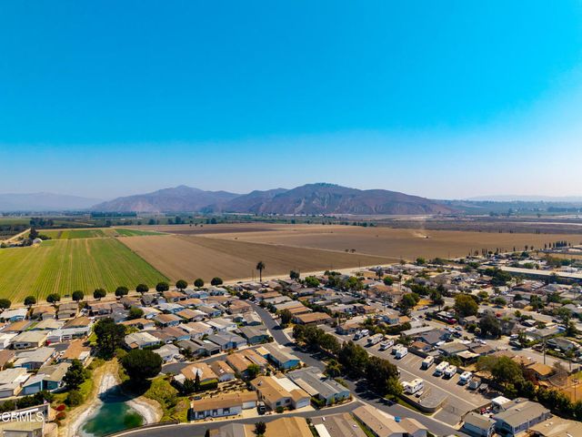 75 Poinsettia Gardens Drive, Ventura, CA 93004