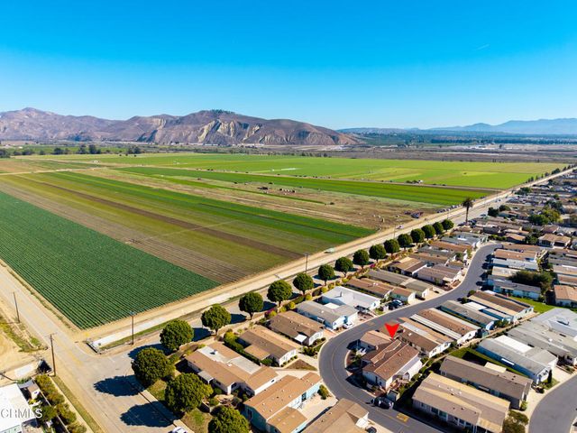 75 Poinsettia Gardens Drive, Ventura, CA 93004