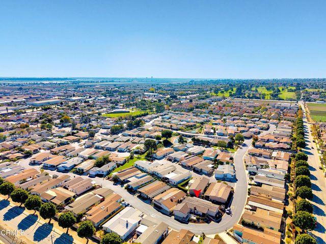 75 Poinsettia Gardens Drive, Ventura, CA 93004