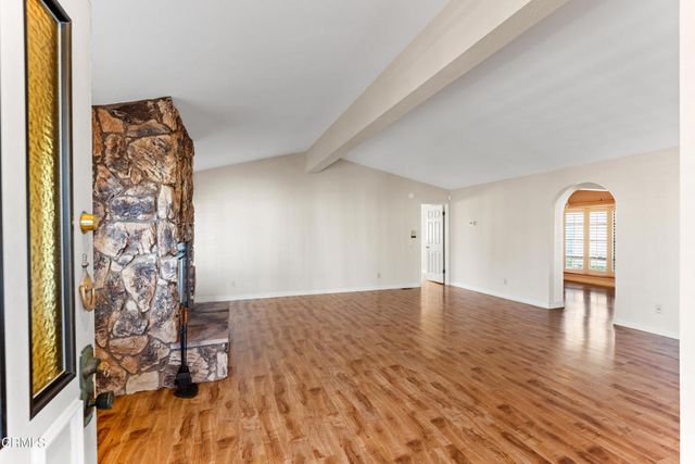 75 Poinsettia Gardens Drive, Ventura, CA 93004