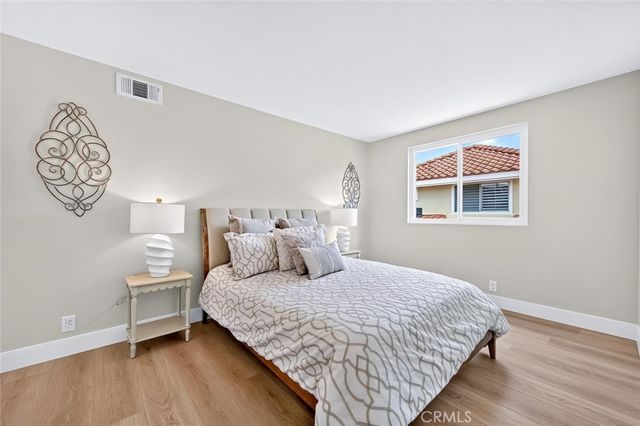 21285 Amora, Mission Viejo, CA 92692