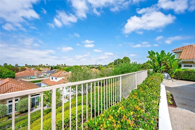 21285 Amora, Mission Viejo, CA 92692