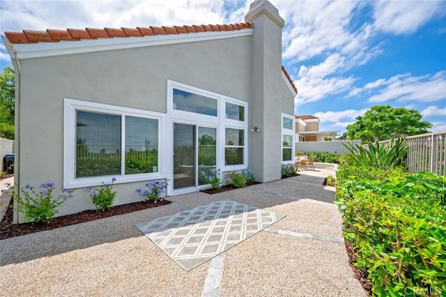 21285 Amora, Mission Viejo, CA 92692