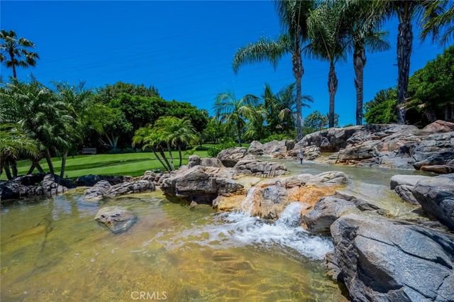 21285 Amora, Mission Viejo, CA 92692