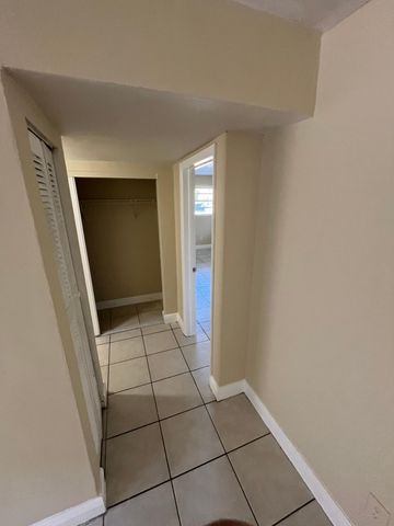 1370 NE 119TH Street 137008, Miami, FL 33161
