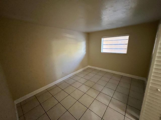 1370 NE 119TH Street 137008, Miami, FL 33161