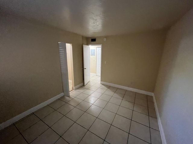 1370 NE 119TH Street 137008, Miami, FL 33161