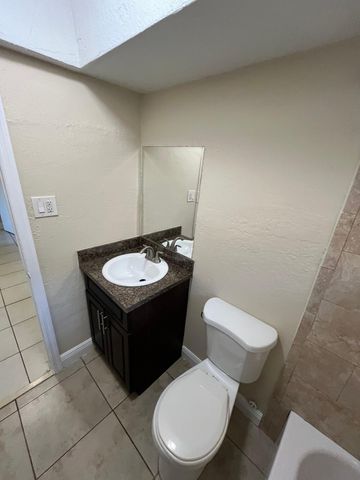 1370 NE 119TH Street 137008, Miami, FL 33161