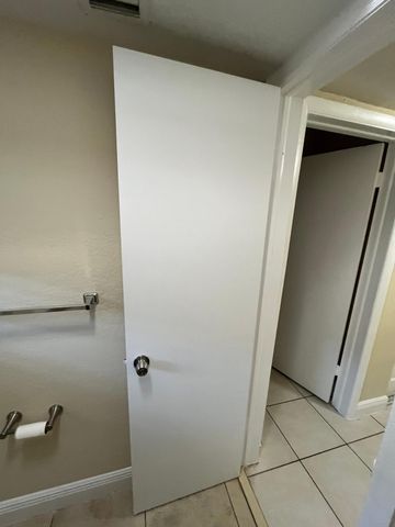 1370 NE 119TH Street 137008, Miami, FL 33161