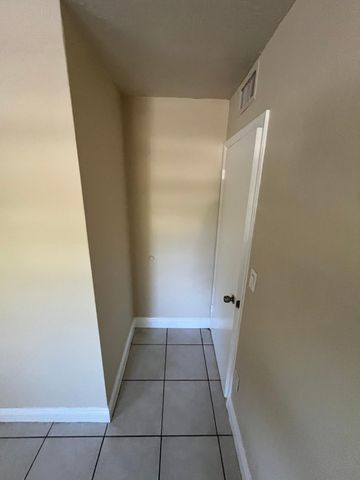 1370 NE 119TH Street 137008, Miami, FL 33161