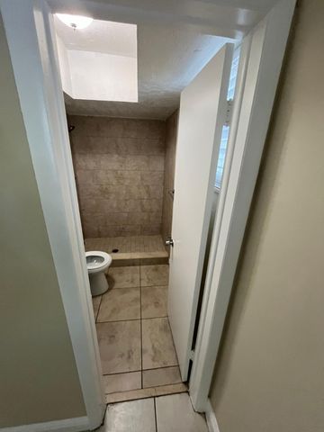 1370 NE 119TH Street 137008, Miami, FL 33161