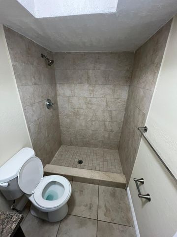 1370 NE 119TH Street 137008, Miami, FL 33161
