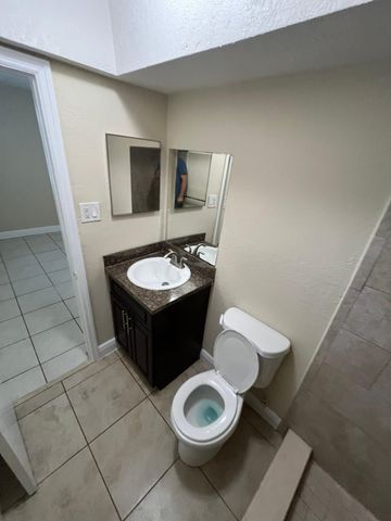 1370 NE 119TH Street 137008, Miami, FL 33161