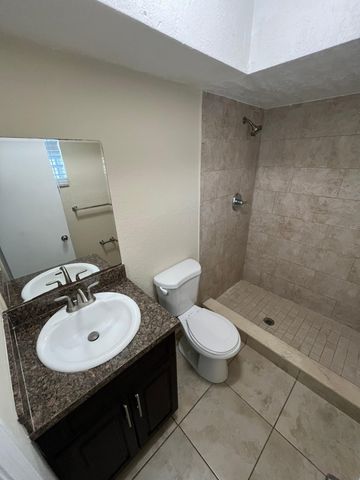 1370 NE 119TH Street 137008, Miami, FL 33161