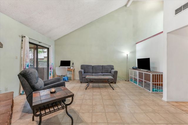 114 Wilshire Court, Irving, TX 75061