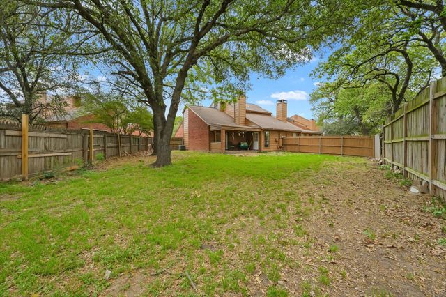 114 Wilshire Court, Irving, TX 75061