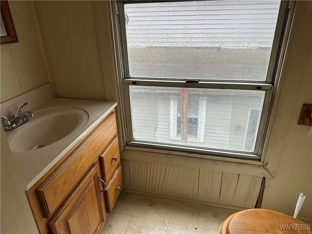 855 West Avenue, Buffalo, NY 14213