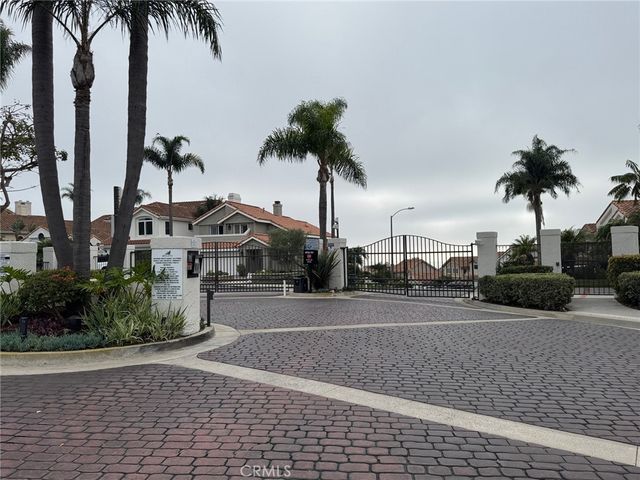 75 Palm Beach Court, Dana Point, CA 92629