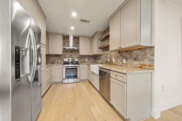 912 Mansell Ave, Austin, TX 78702