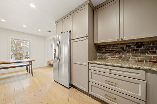 912 Mansell Ave, Austin, TX 78702