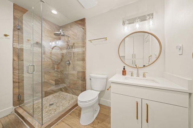 912 Mansell Ave, Austin, TX 78702