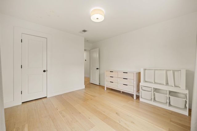 912 Mansell Ave, Austin, TX 78702