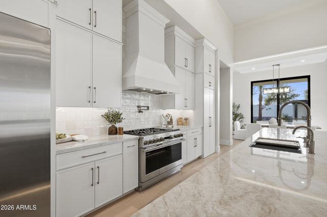 9878 W JJ RANCH Road 58, Peoria, AZ 85383