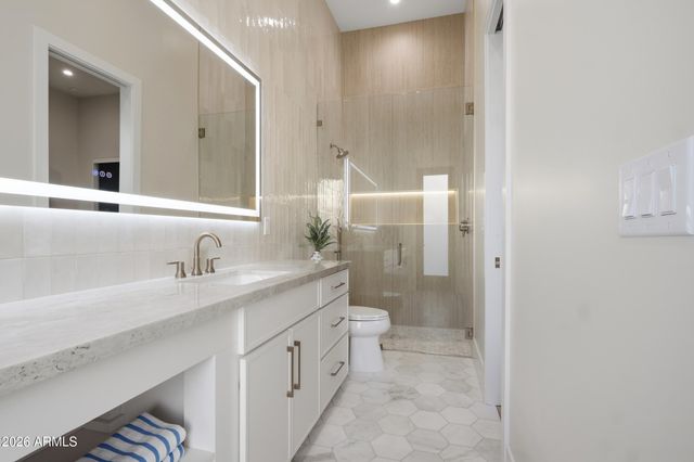 9878 W JJ RANCH Road 58, Peoria, AZ 85383