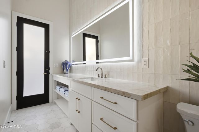 9878 W JJ RANCH Road 58, Peoria, AZ 85383