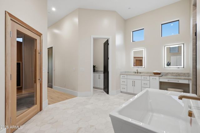 9878 W JJ RANCH Road 58, Peoria, AZ 85383