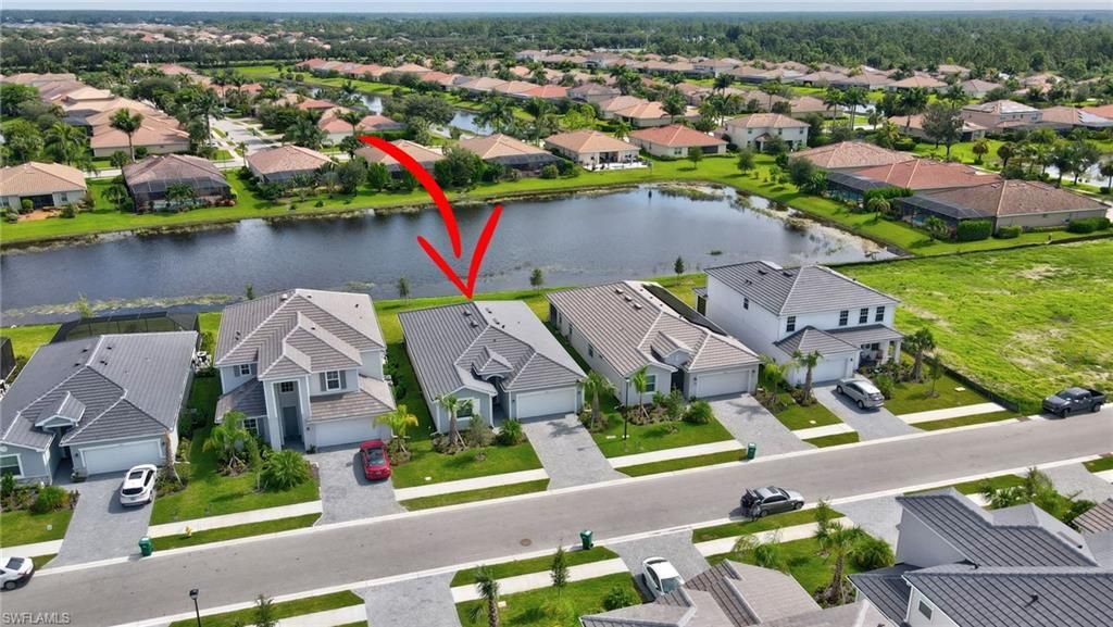 2301 Avocado LN, NAPLES, FL 34120 — exterior