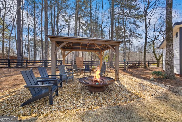 6091 Hog Mountain Road, Bogart, GA 30622