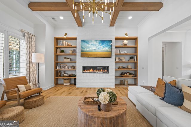 6091 Hog Mountain Road, Bogart, GA 30622